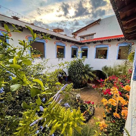 La Casona Azul Boutique Hotel Malinalco Exteriör bild