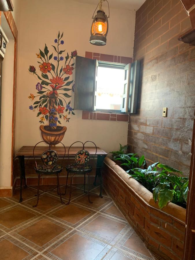 La Casona Azul Boutique Hotel Malinalco Exteriör bild