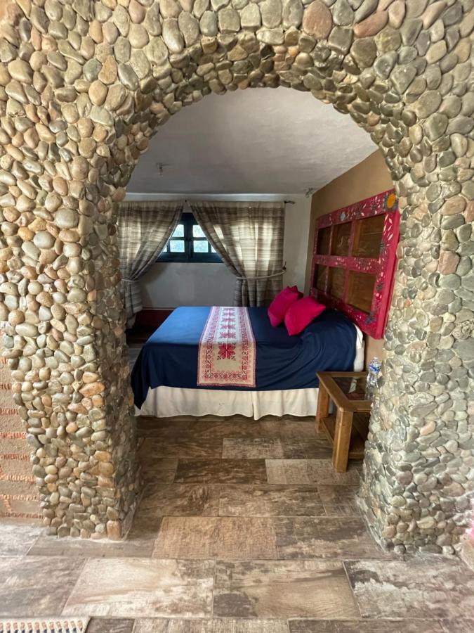 La Casona Azul Boutique Hotel Malinalco Exteriör bild