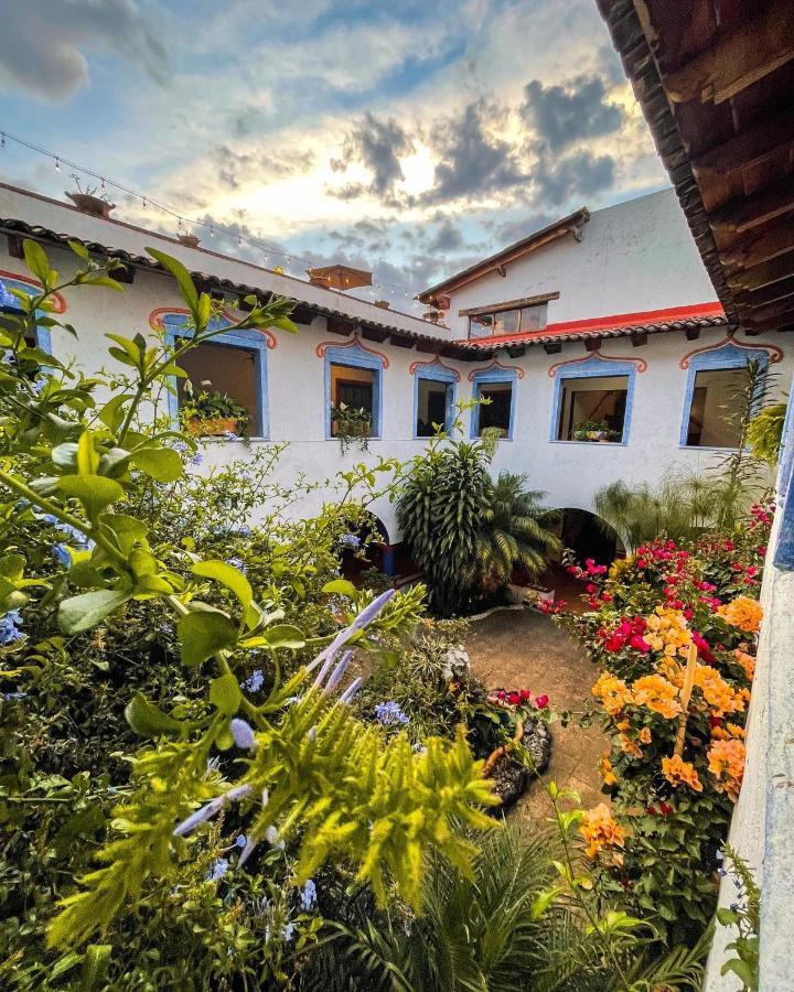 La Casona Azul Boutique Hotel Malinalco Exteriör bild